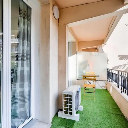 Appartamento Studio - Balcon Et Jacuzzi 15 Min De La Croisette Cannes
